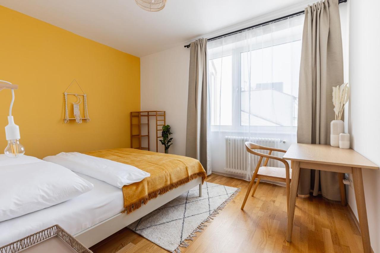Bright Stylish Apartment With A Balcony In A Top Location Вена Экстерьер фото