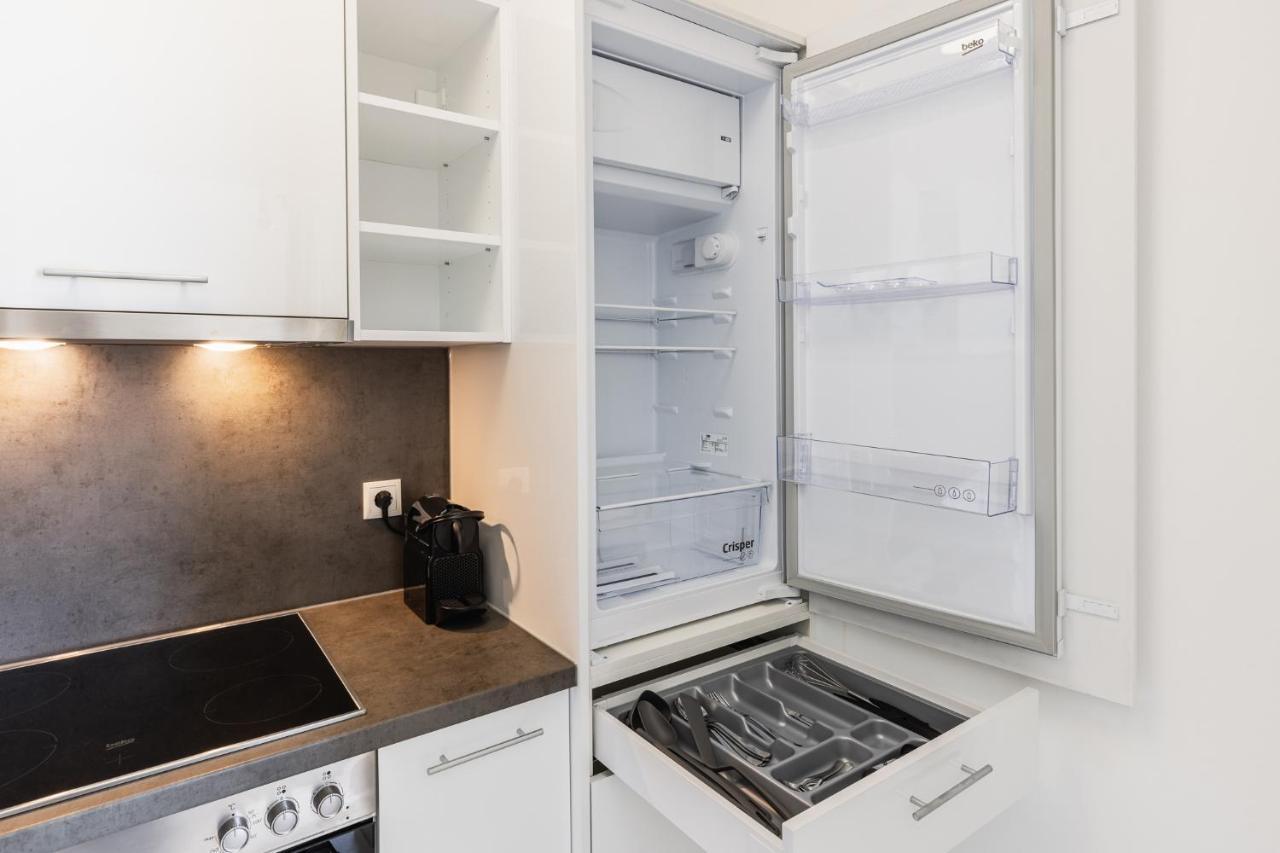 Bright Stylish Apartment With A Balcony In A Top Location Вена Экстерьер фото