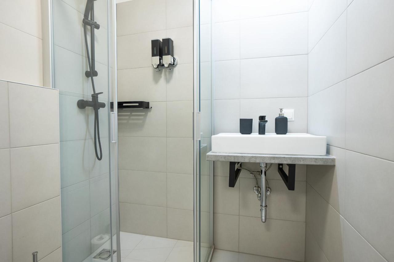 Bright Stylish Apartment With A Balcony In A Top Location Вена Экстерьер фото