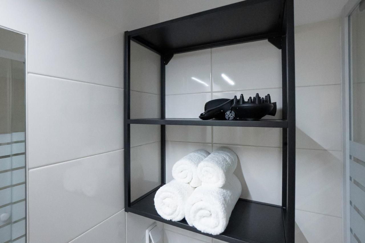 Bright Stylish Apartment With A Balcony In A Top Location Вена Экстерьер фото