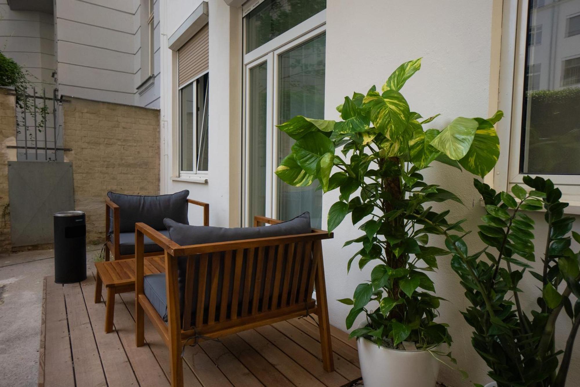 Bright Stylish Apartment With A Balcony In A Top Location Вена Экстерьер фото